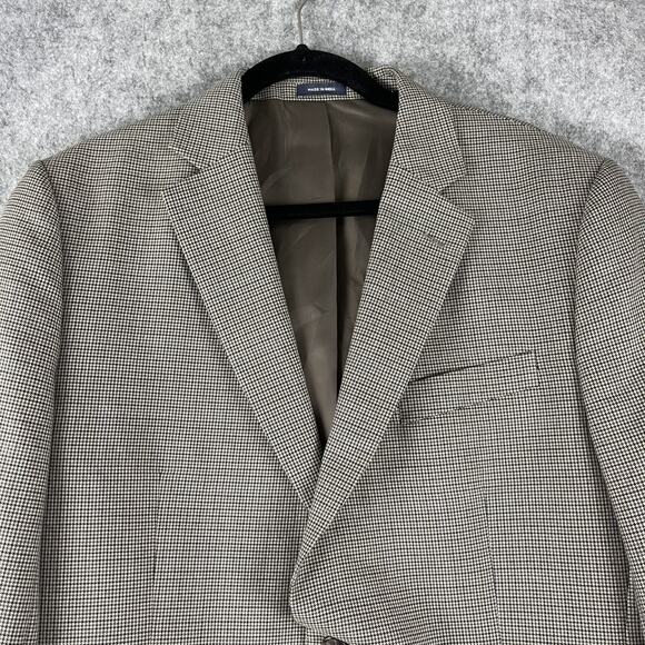 Stafford Year Round Blazer Sport Coat Mens 42R Herringbone Classic Fit Travel - Picture 2 of 16